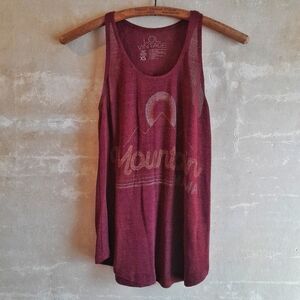 475a. burgundy LOL Vintage Mountain Mama graphic tank top, XS
